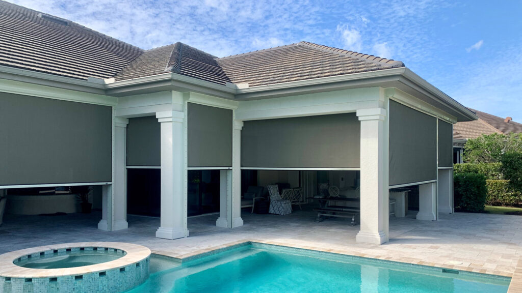 MagnaTrack retractable screen system